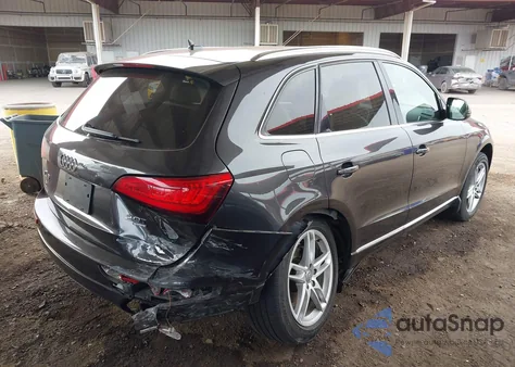2014 Audi Q5 2.0T Premium z USA, uszkodzony, nr VIN WA1LFAFP2EA124742